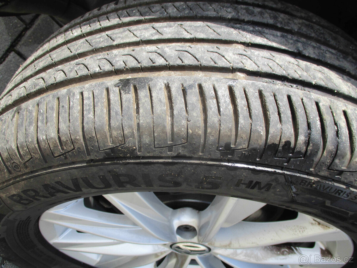 VW TIGUAN 2,0TDI 81kw Bluemotion 2013 bez koroze - 20