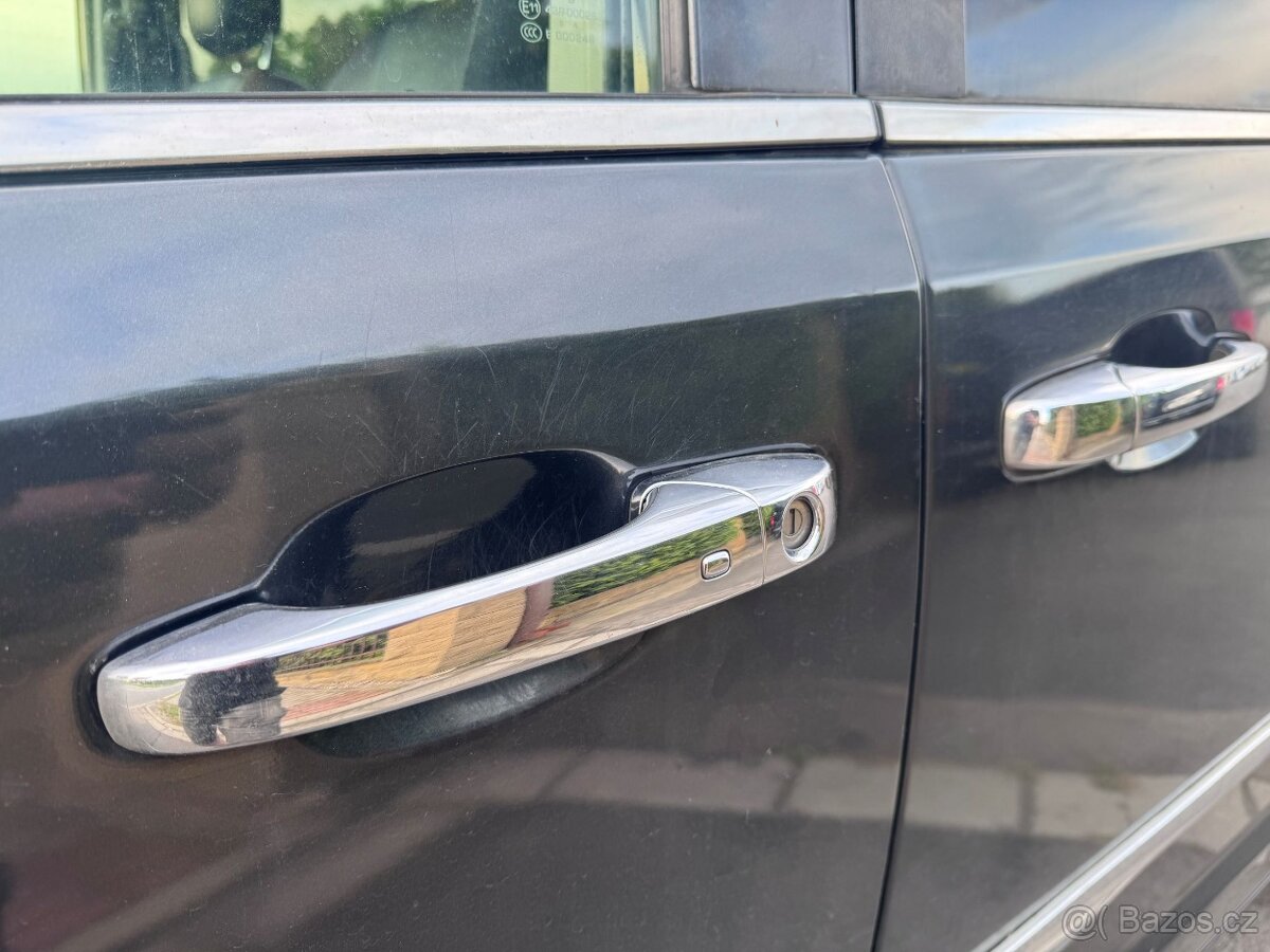 Chrysler Town Country 3,6 LPG Limited DVD 2012 - 20