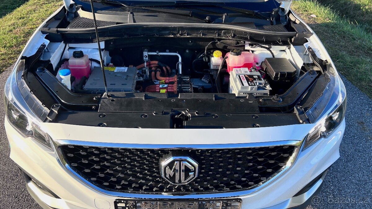 Elektrické SUV MG ZS Luxury Automat Kuze Panorama Kamera - 20