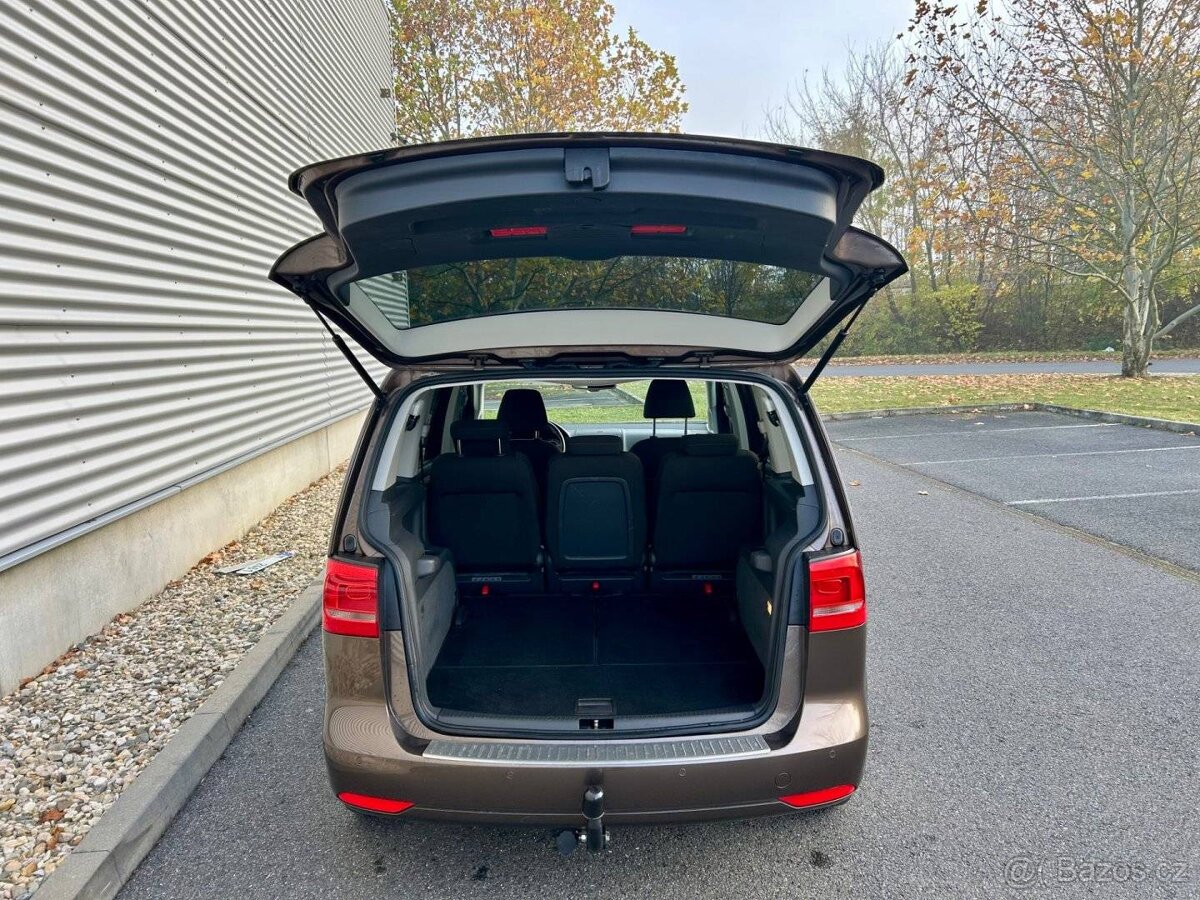 Volkswagen Touran, 1.2 TSI STYLE/7.MÍST/SER.KN. - 20