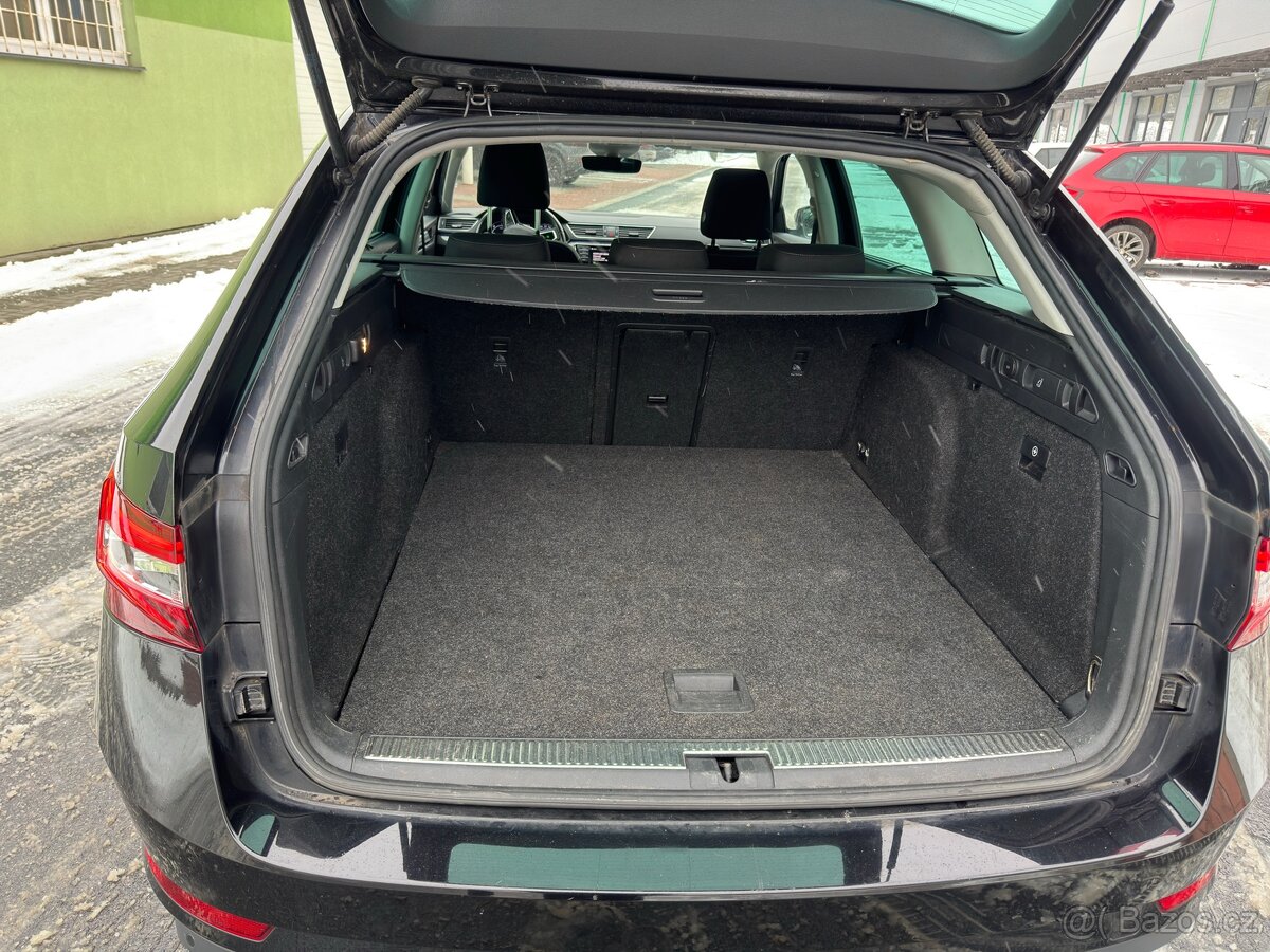 Škoda Superb 2.0 TDI 110kw DSG/Canton/DCC/ Výbava - 20