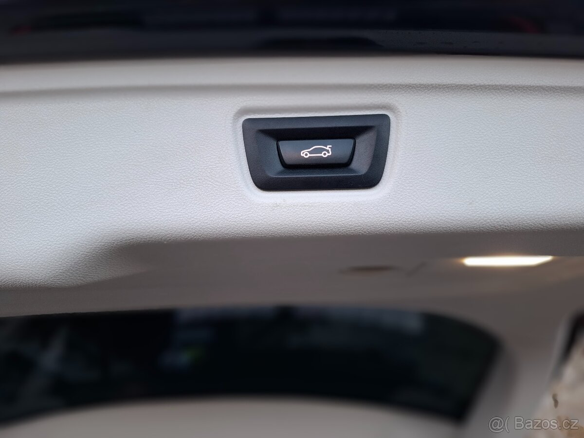 BMW Rad 3 Touring 318d mHEV AT - 20