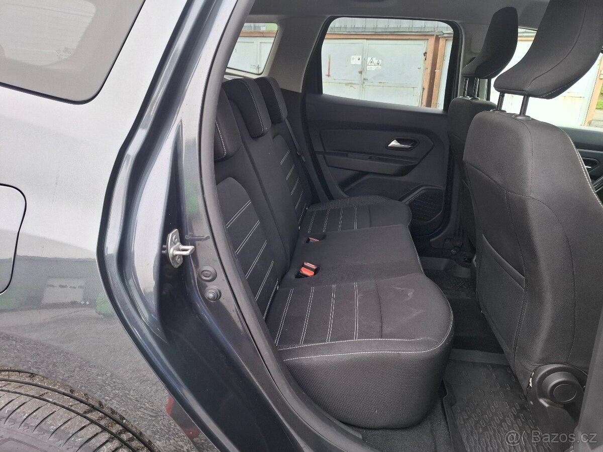 DACIA DUSTER 1.0 TCe-benzin, r.22, 50000 km, VÝBAVA - 20