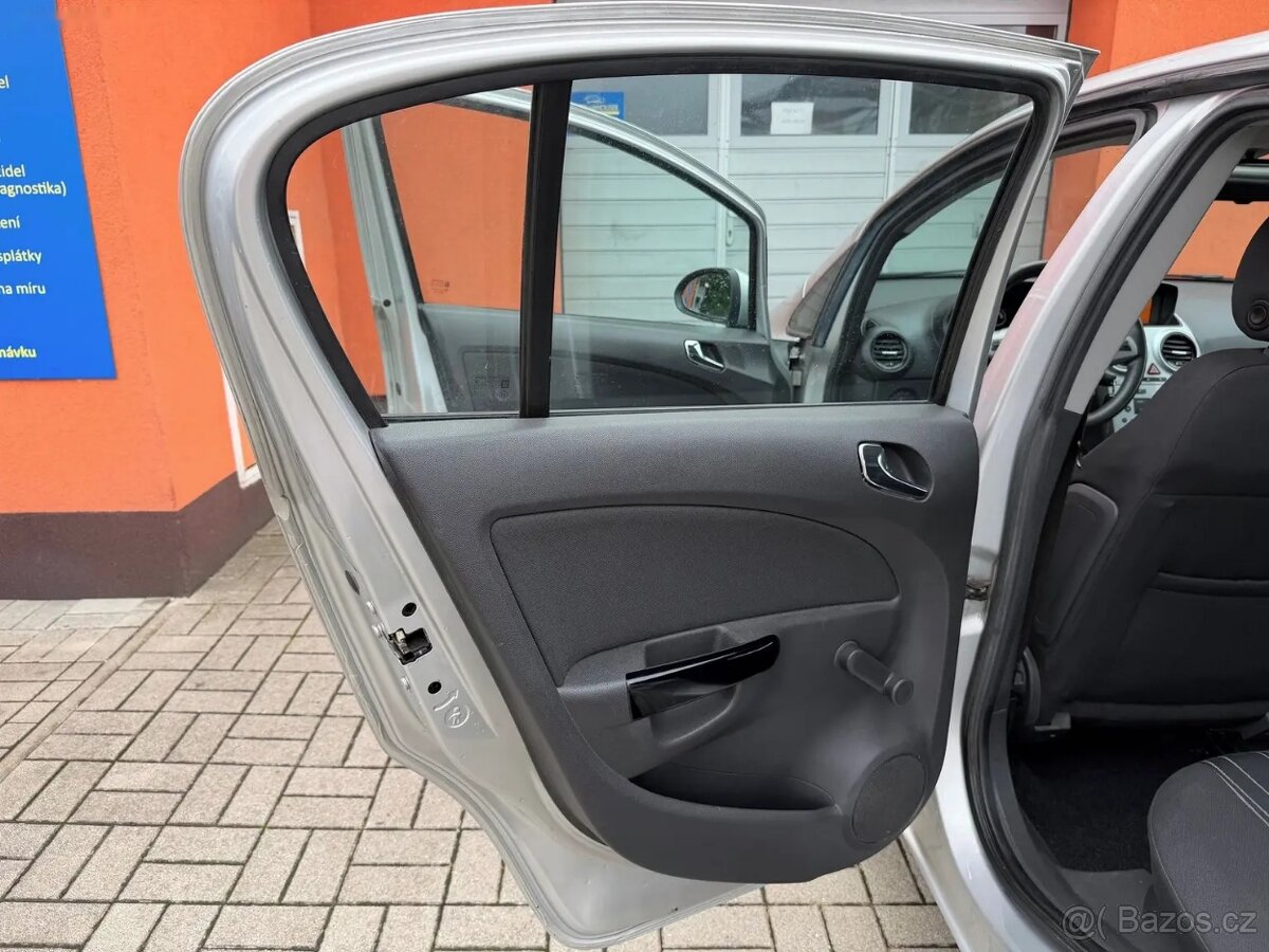 Opel Corsa, 1.2i 59KW 2x kola,nová TK - 20