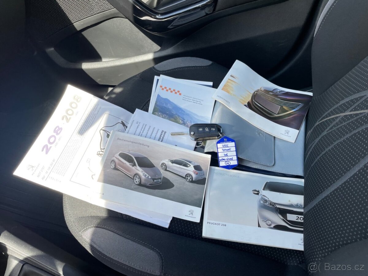 Peugeot 208 1.2 VTi klima, tažné - 20