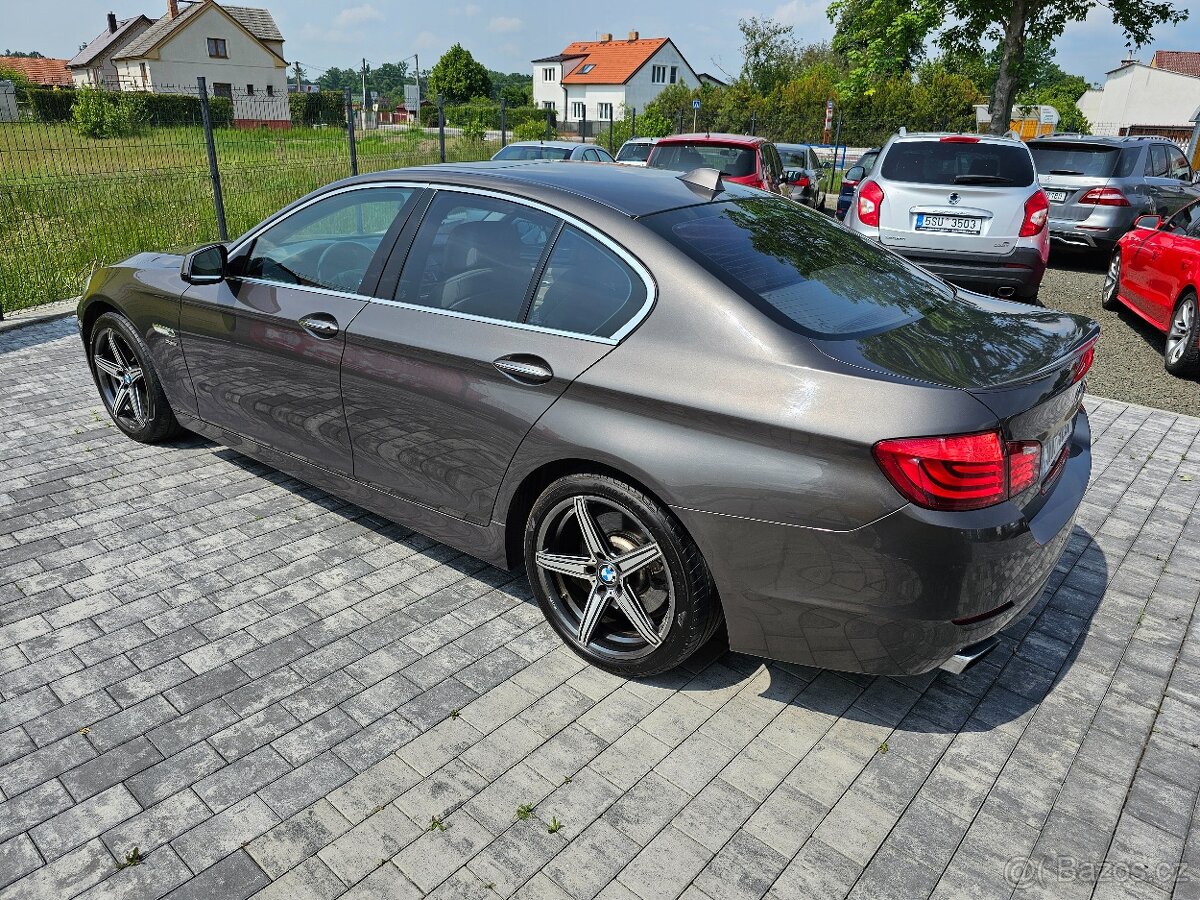 BMW Řada 5, 550I XDRIVE - 20