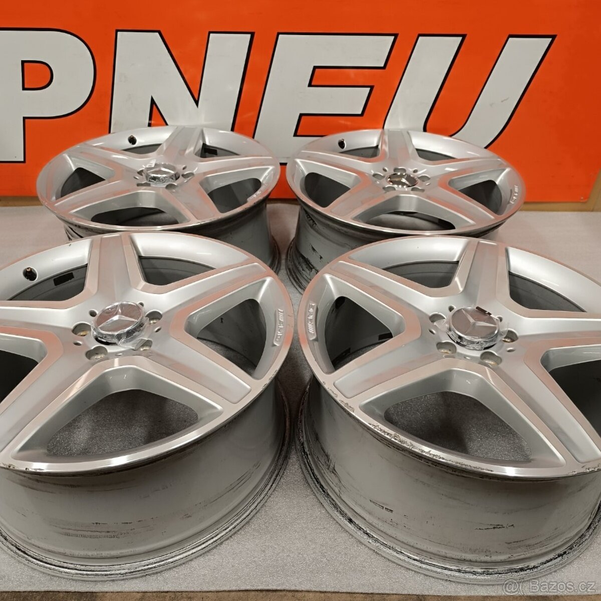 Originál alu kola Mercedes GLE AMG, 9Jx20, ET57 - 20