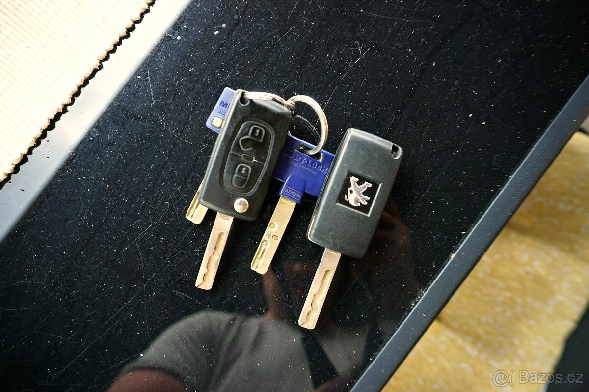 PEUGEOT 5008 1,6 HDI 84KW 7 MÍST 2014 114000KM - 20