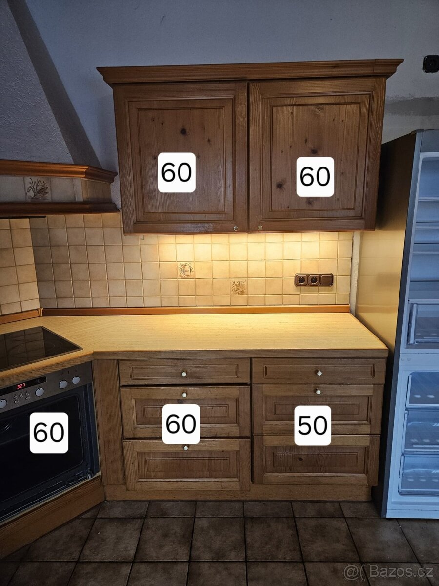 Masivní kuchyňská linka z Německa se spotřebiči - 20