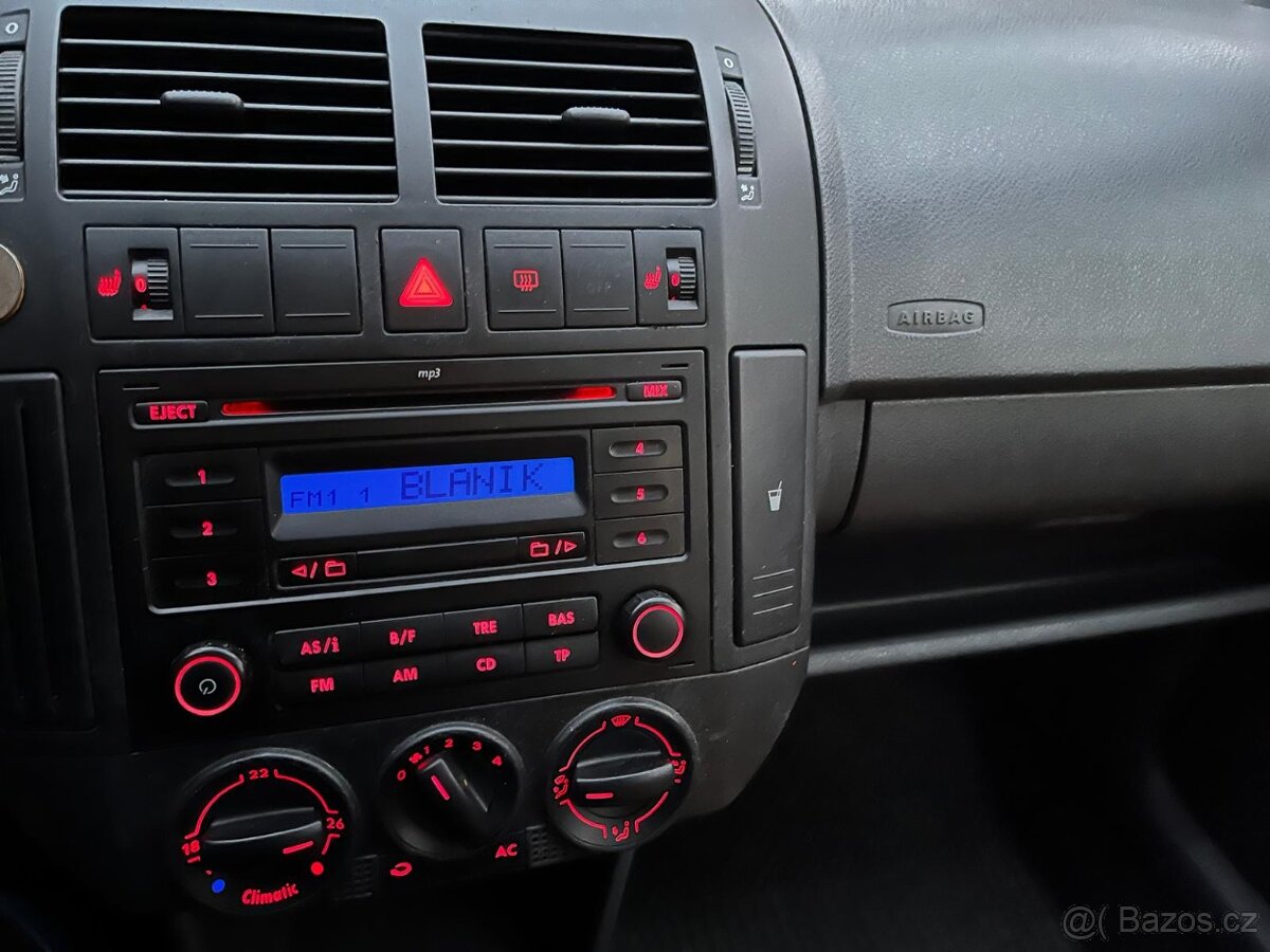 Polo Cross 1.4 16V NOVÁ STK KLIMA 2 X KOLA TAŽNÉ ZAŘÍZENÍ - 20