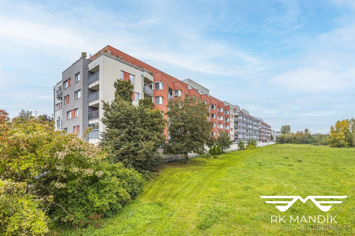 Pronájem bytu 2+kk 53 m², Praha - Prosek, ev.č. 711 - 20