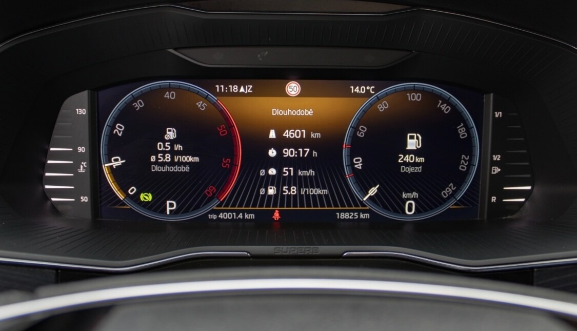 Škoda Superb 2.0 TDI DSG Style - 20