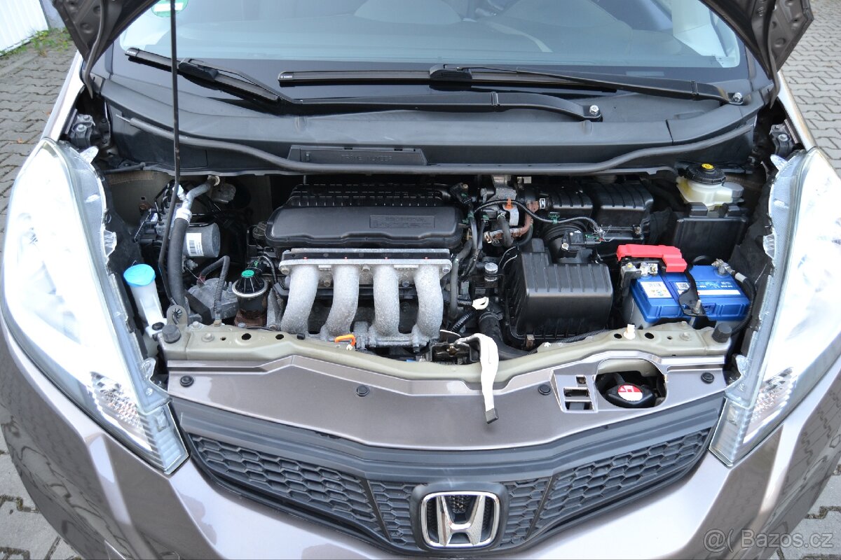 Honda Jazz 1.339 i-VTEC 73kw rok 2013 - 20