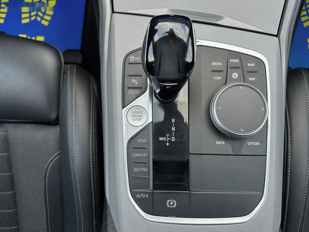 BMW Řada 3, 320D 140KW SPORT,HUD,LED - 20