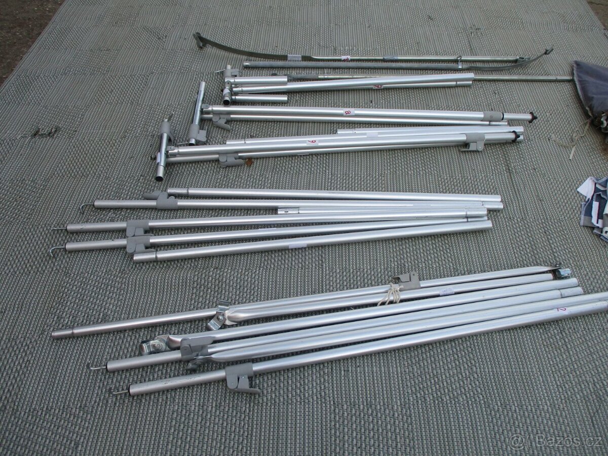 HOBBY 495 UFe č.703. Pro 4. Fr. postel. Sprcha. Rok 2007. - 20