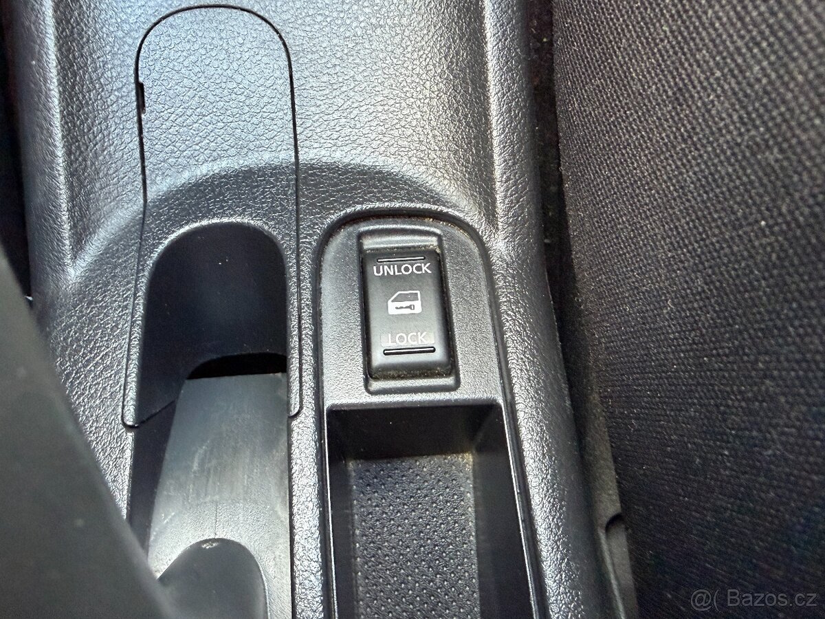 Nissan Note 1.4i, ČR, 1.MAJ, NOVÁ STK, TZ - 20