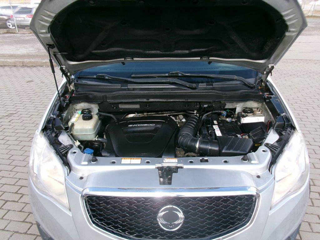 SSANGYONG KORANDO D20T Executive AWD bez koroze 2011 - 20