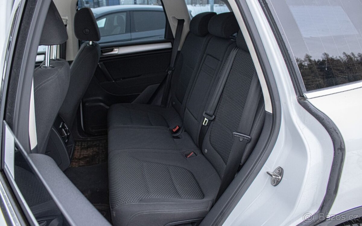 VW Touareg II 3.0 V6 TDI BMT 4MOTION Mountain - 20