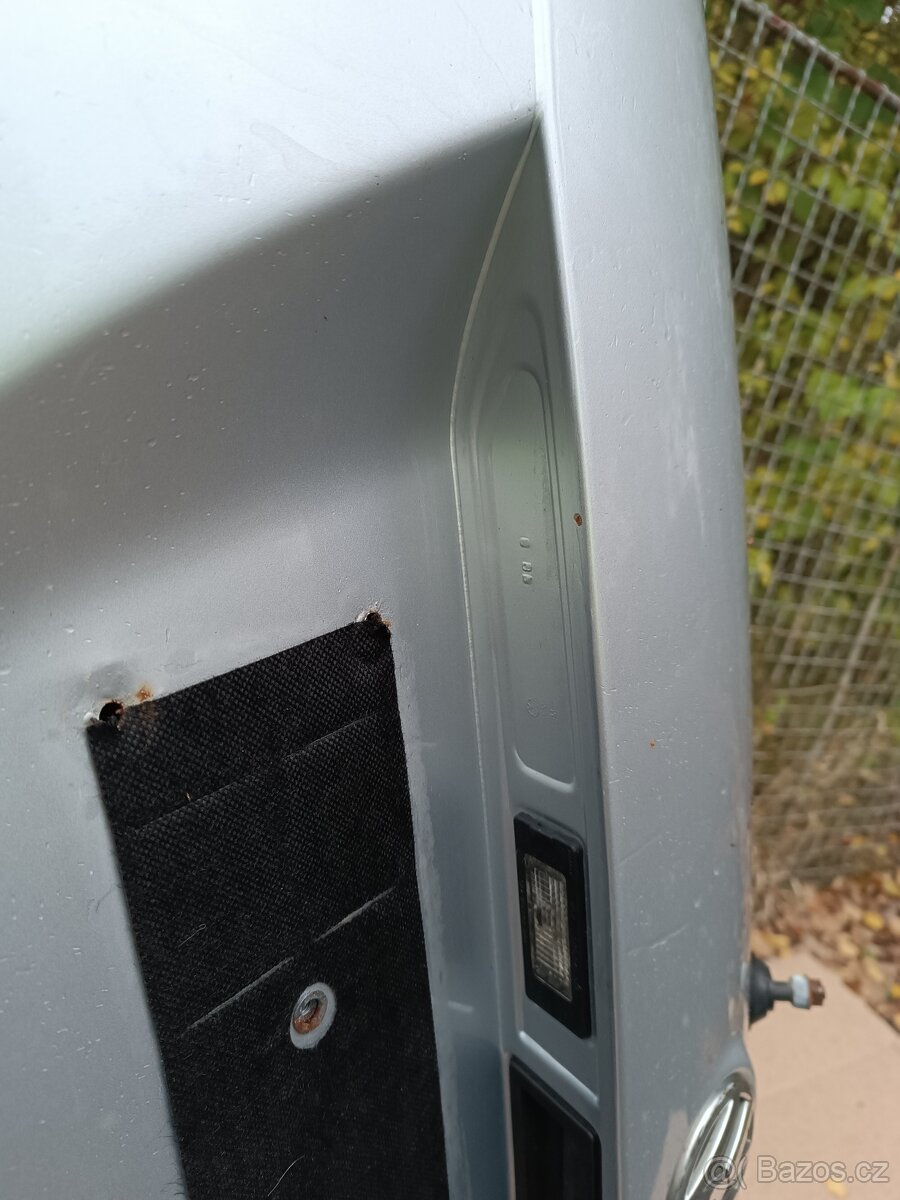 VW Golf 5 combi ,variant - páté dveře, víko kufru - 20