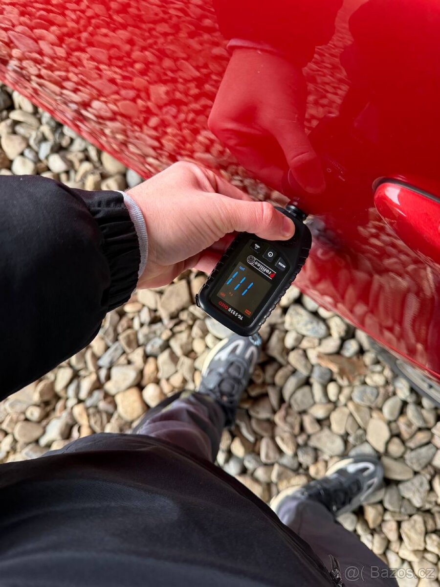 Volvo v40 D3 2019r - 20