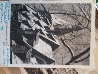 Mix různých dokumentů pohlednic a známek - 20