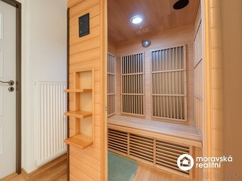 Prodej rodinného domu 3+1 + příslušenství v klidné části Mir - 20