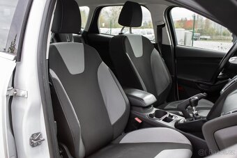 Ford Focus Kombi 1.0 SCTi 125k Trend / AJ NA SPLÁTKY - 20