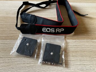 Canon EOS RP + příslušenství - 20