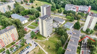 Prodej družs. bytu 2+1 s lodžií i s balkonem/51 m2 na ul. Br - 20