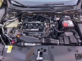 Honda Civic 1.5i VTEC Sport Plus 134 kW Manuál - 20