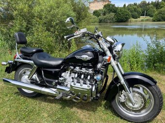 Prodám HONDA GL 1500/6 VALKYRIE - 20