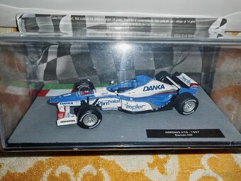 Prodám nerozbalené modely aut 1/43 - 20