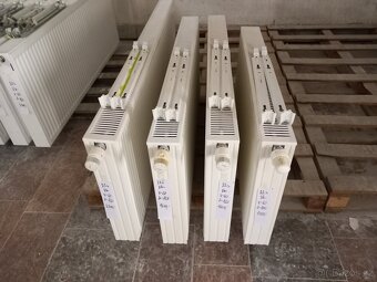 použité plechové radiátory - 20