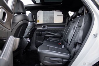 Kia Sorento 2.2 CRDi Platinum, 148kW, A8, Záruka 10/2027 - 20