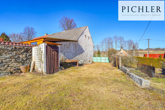 Prodej rodinného domu 215m2, pozemek 928m2 - 20