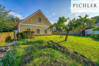 Prodej rodinného domu 215m2, pozemek 928m2 - 20