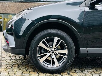 Toyota Rav4 2.0D 105KW MANUÁL 1.MAJITEL KAMERA TAŽNÉ 2WD - 20