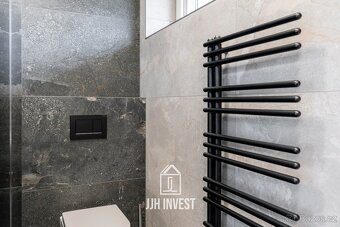 Prodej rodinného domu 4+kk, 190 m2, pozemek 920 m2 - 20