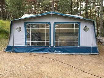 Prodám karavan Hobby 440 sf,model 2008 + mover + předstan. - 20