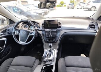 Opel Insignia 2.0 CDTI 4x4 Automat, nafta automat 118 kw - 20