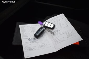 Volkswagen Passat 2,0 TDI COMFORTLINE/2010/FL/ - 20