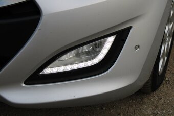 Hyundai i30 1,6 CRDi ČR,VÝHŘEVY,DPH,2014 - 20