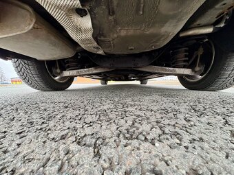 VOLVO V70 2.0 D4 KINETIC //2011 5-VÁLEC NAVIGACE SERVISKA - 20