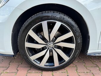 Volkswagen Touran 1,5 TSI/110kW DSG R-Line 7míst - 20