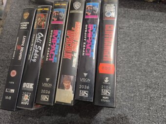 VHS kazety - 20