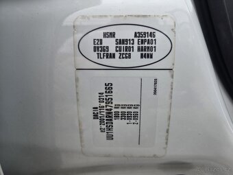 Dacia Duster 4WD 1.6i 77kw jen 63.841km 4x4 tažné zařízení - 20