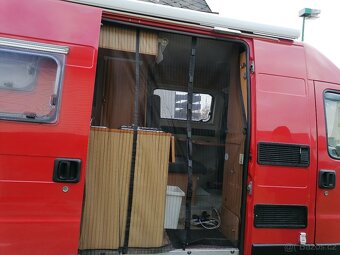 Prodám obytnou dodávku - 20