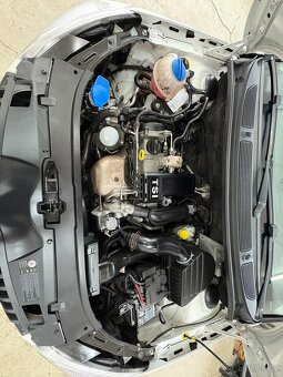 Škoda Fabia TSi PLNÁ SERVISKA 1.MAJITEL KLIMA  17 LITÁ KOLA - 20