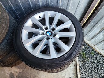 BMW Řada 5, 550I XDRIVE - 20