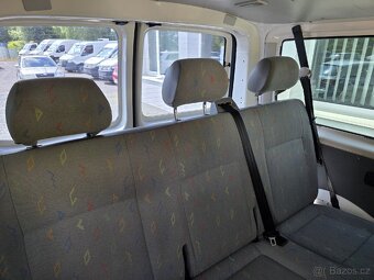 Volkswagen Transporter 2.5 TDI 9 míst TZ - 20